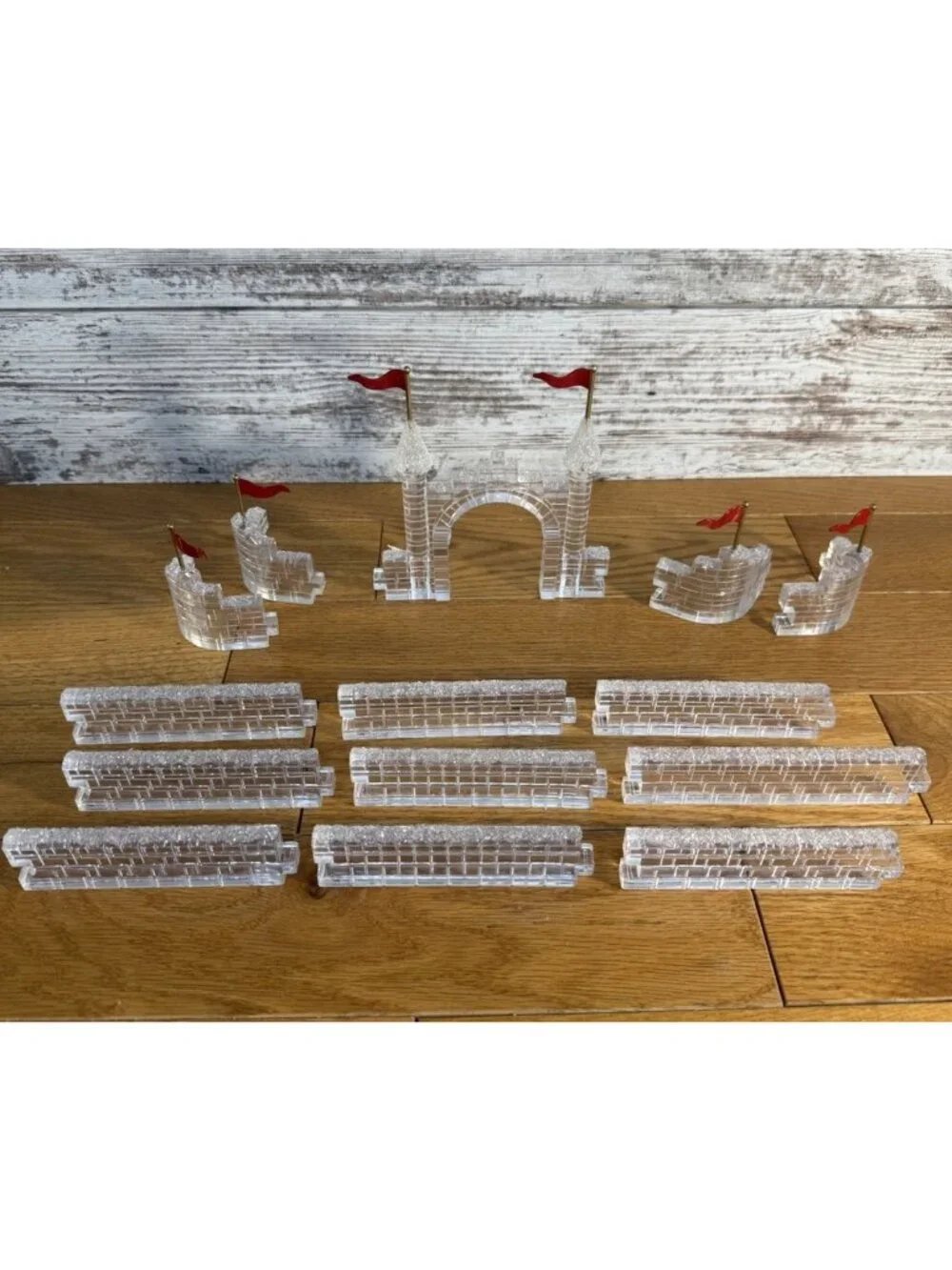 DEPT 56 ICE CRYSTAL GATE AND WALLS  56716 VILLAGE ACCESSORIES 14 Piece Complete